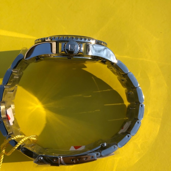 Invicta Marvel Punisher Limited Edition Quartz Watch - Picture 9 of 13